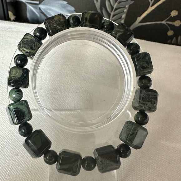🧿🧿Kambaba Jasper Beaded Bracelet🧿🧿 - Picture 4 of 5